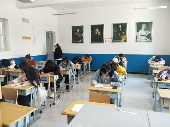 FC72B8CAA102A3B14F05A075DD93C3A7